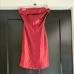 Elegant Red Strapless Dress